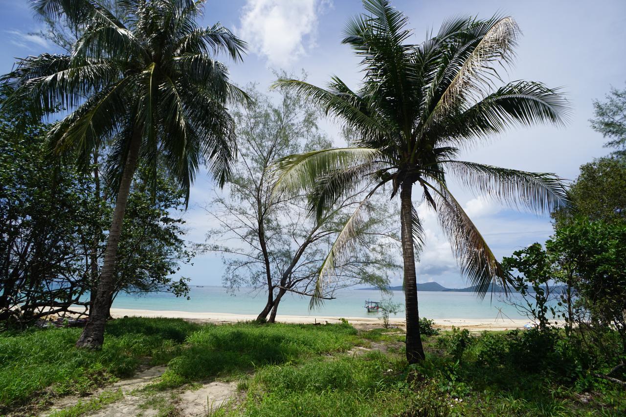 Suns Of Beaches Ostello Isola di Koh Rong Esterno foto